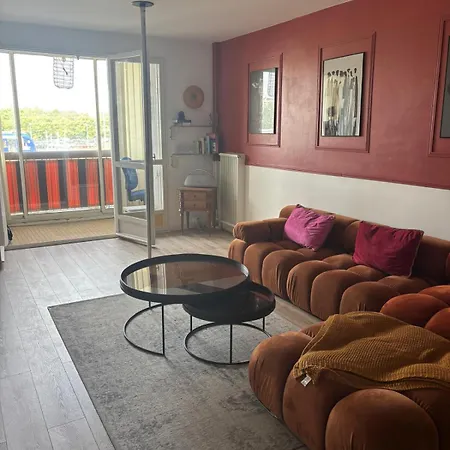 Proche Almanarre - - 4pers Hyeres